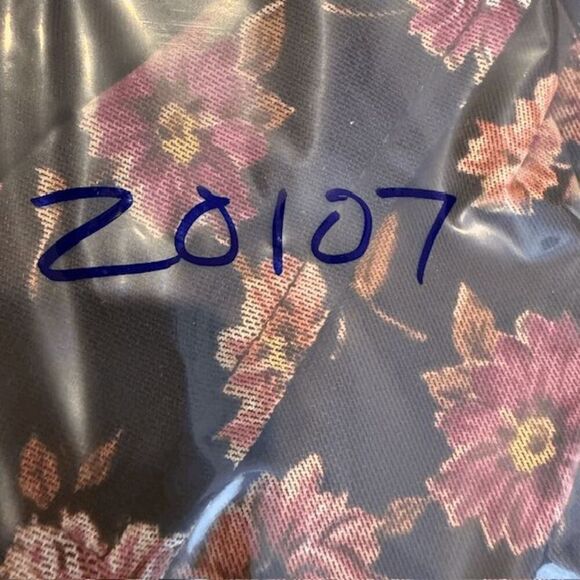 Live to be Spoiled Gauzy Ruched Dress Bordeaux Wine Floral Button Front Medium - Picture 12 of 12